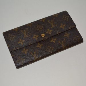 Louis Vuitton Brown Sarah Monogram Wallet